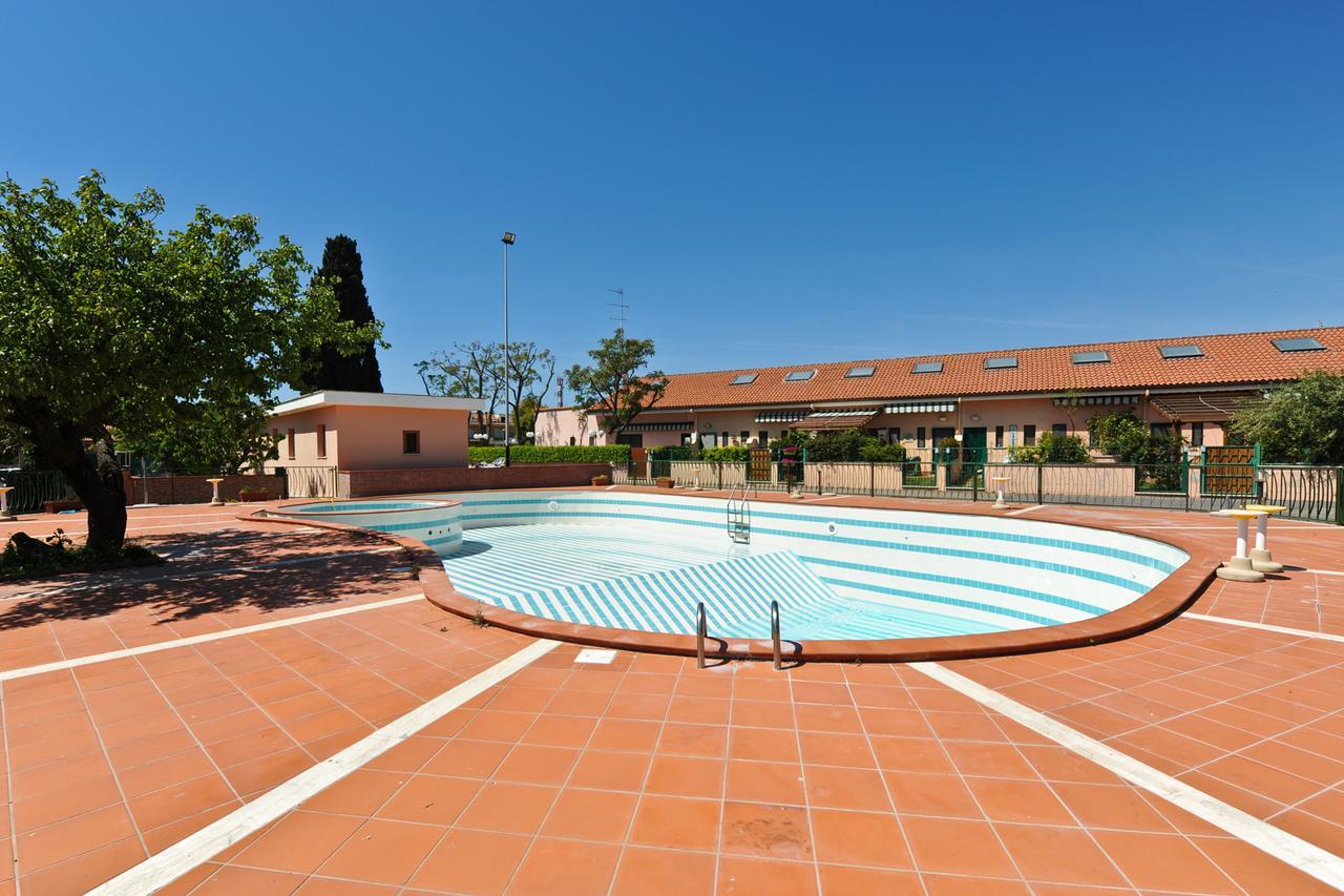 Апартаменти La Perla Del Tirreno Санта-Севера Екстер'єр фото